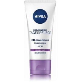 NIVEA Soothing Day Cream 24h Moisture SPF15 дневной увлажняющий крем для лица