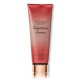 Victoria's Secret Temptation Shimmer švytėjimo suteikiantis kūno losjonas 236 ml.